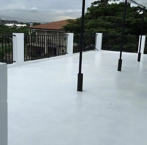 White Sands Maribago Cebu Tourist Area Appartement *
